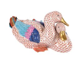A HEREND PORCELAIN POLYCHROME PAINTED MODEL OF TWO DUCKS, LATE 20TH CENTURY