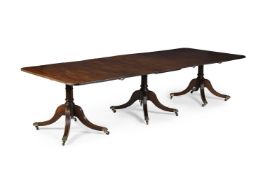 A GEORGE III MAHOGANY TRIPLE PILLAR DINING TABLE, LATE 18TH OR EARLY 19TH CENTURY