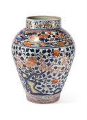 A LARGE IMARI VASE, EDO PERIOD, 18TH CENTURY