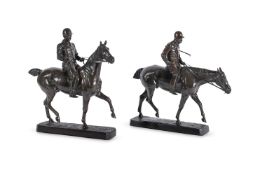 WALTER ROCHE (ANGLO IRISH 1847-1921), A PAIR OF EQUESTRIAN HUNTING BRONZES, LATE 19TH CENTURY