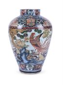 A LARGE IMARI VASE, EDO PERIOD, LATE 17TH OR EARLY 18TH CENTURY