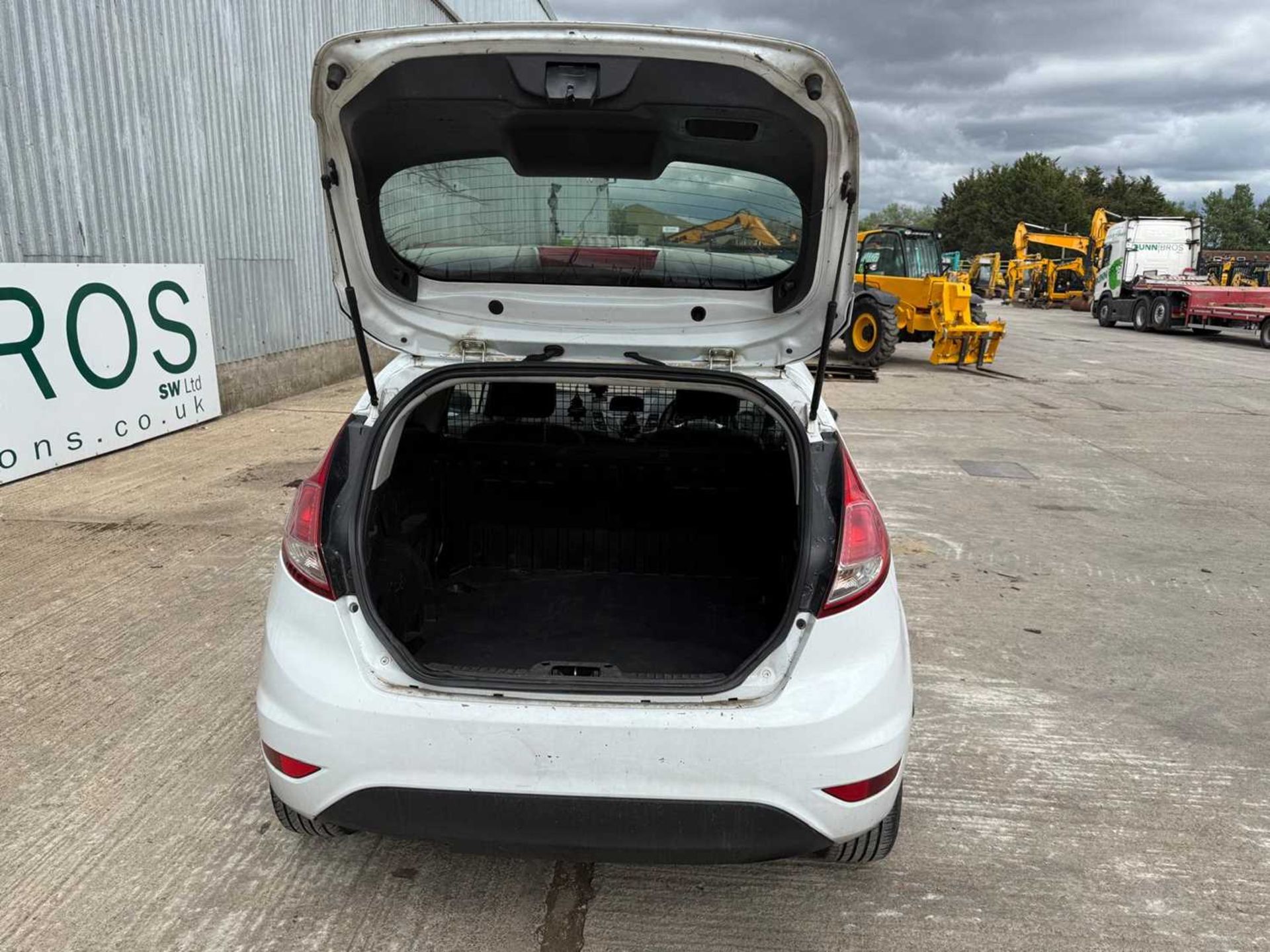 2013 Ford Fiesta Base TDCI, 5 Speed Gearbox, 2 x Keys, (Reg. Docs. Available, Tested 04/26)(NO VAT) - Image 4 of 24