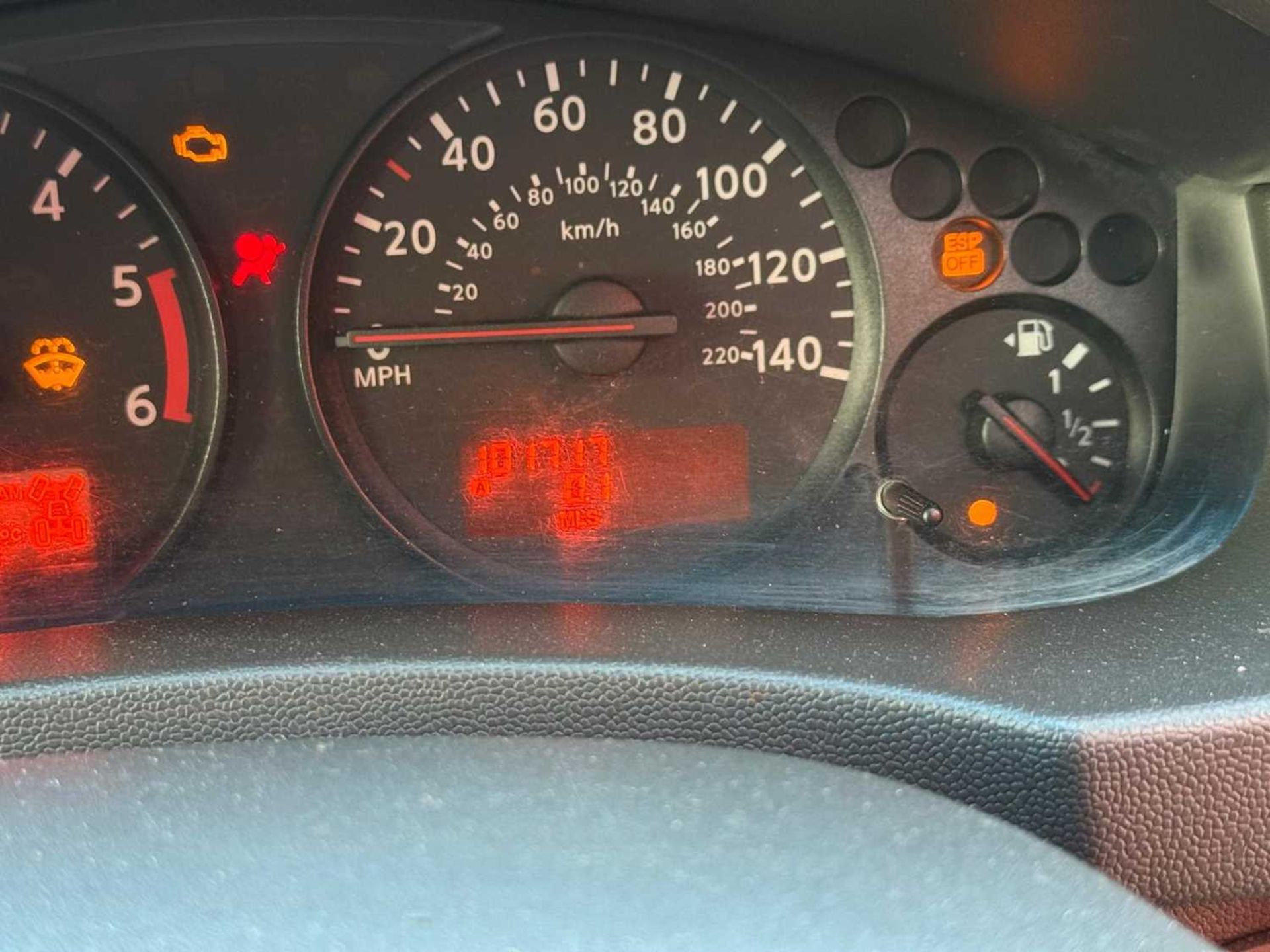 2010 Nissan Navara Tekna DCi Crew Cab Pick Up 2.5 D, Automatic Gear Box, Leather Interior, Electric  - Image 15 of 22