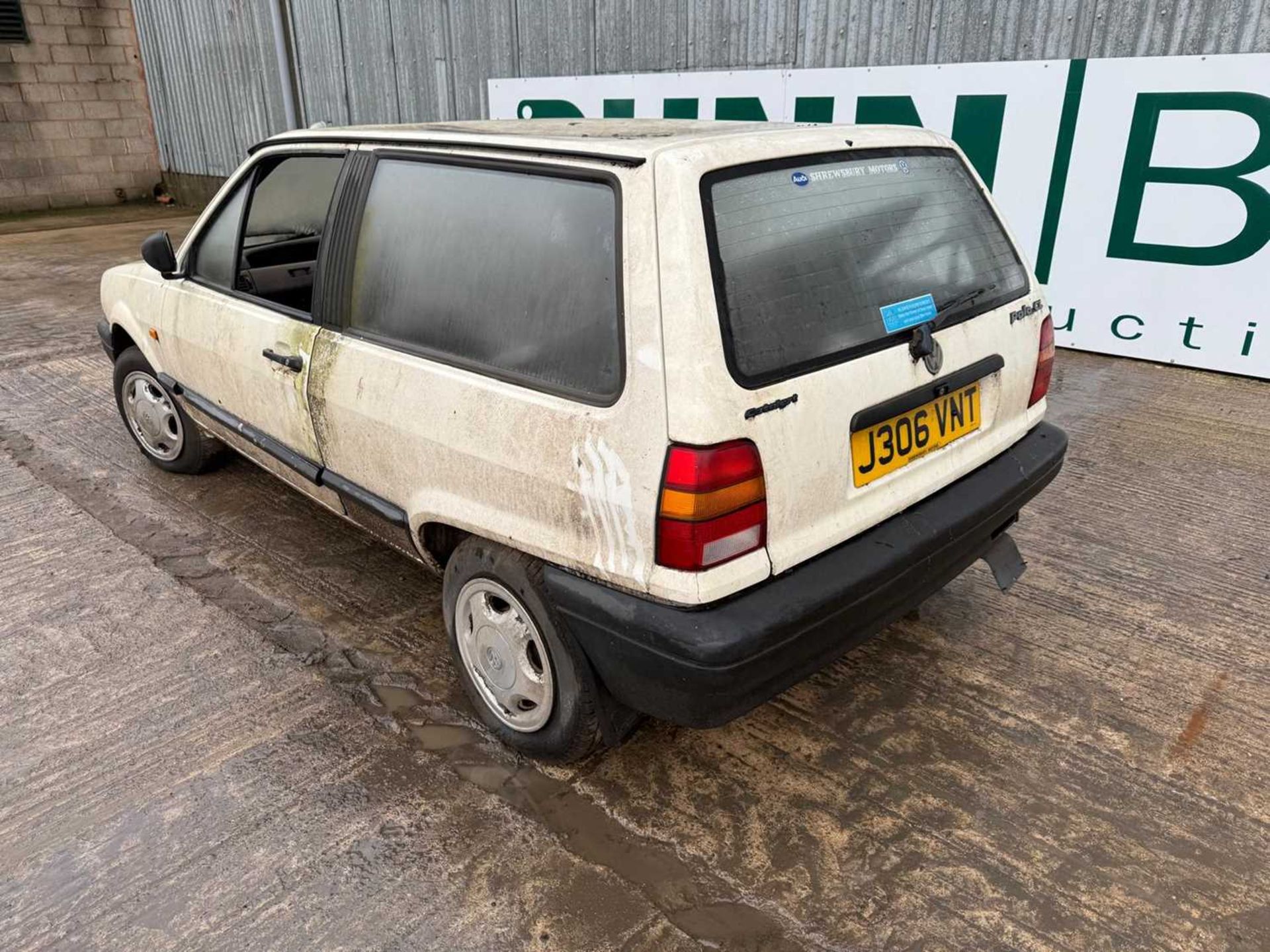 UNRESERVED - 1991 Volkswagen Polo Cl Hatchback1.3l, 4 Speed Manual - Image 3 of 18