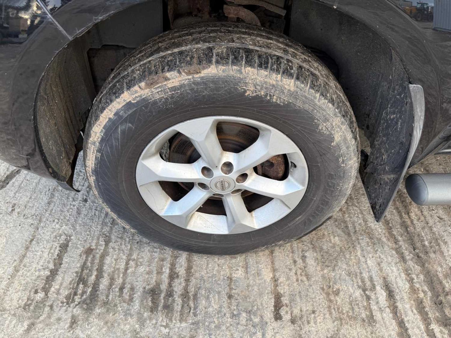 2010 Nissan Navara Tekna DCi Crew Cab Pick Up 2.5 D, Automatic Gear Box, Leather Interior, Electric  - Image 11 of 22