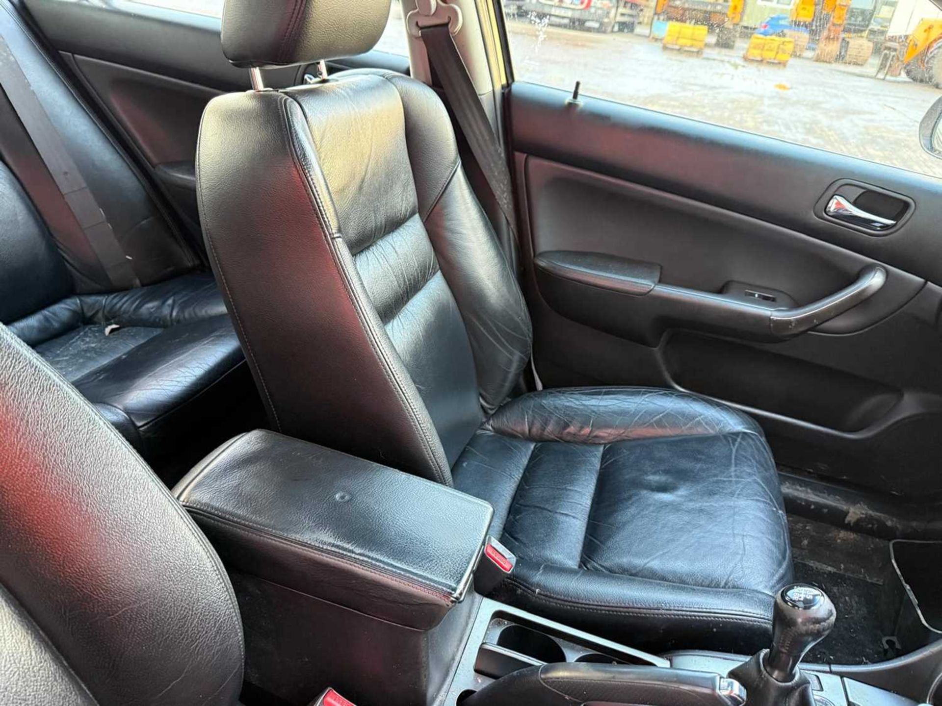 2008 Honda Accord EX I-CDTI 2.2 D, Manual 6 Speed Gear Box, Electric Windows.(Reg Docs Available) - Image 16 of 24