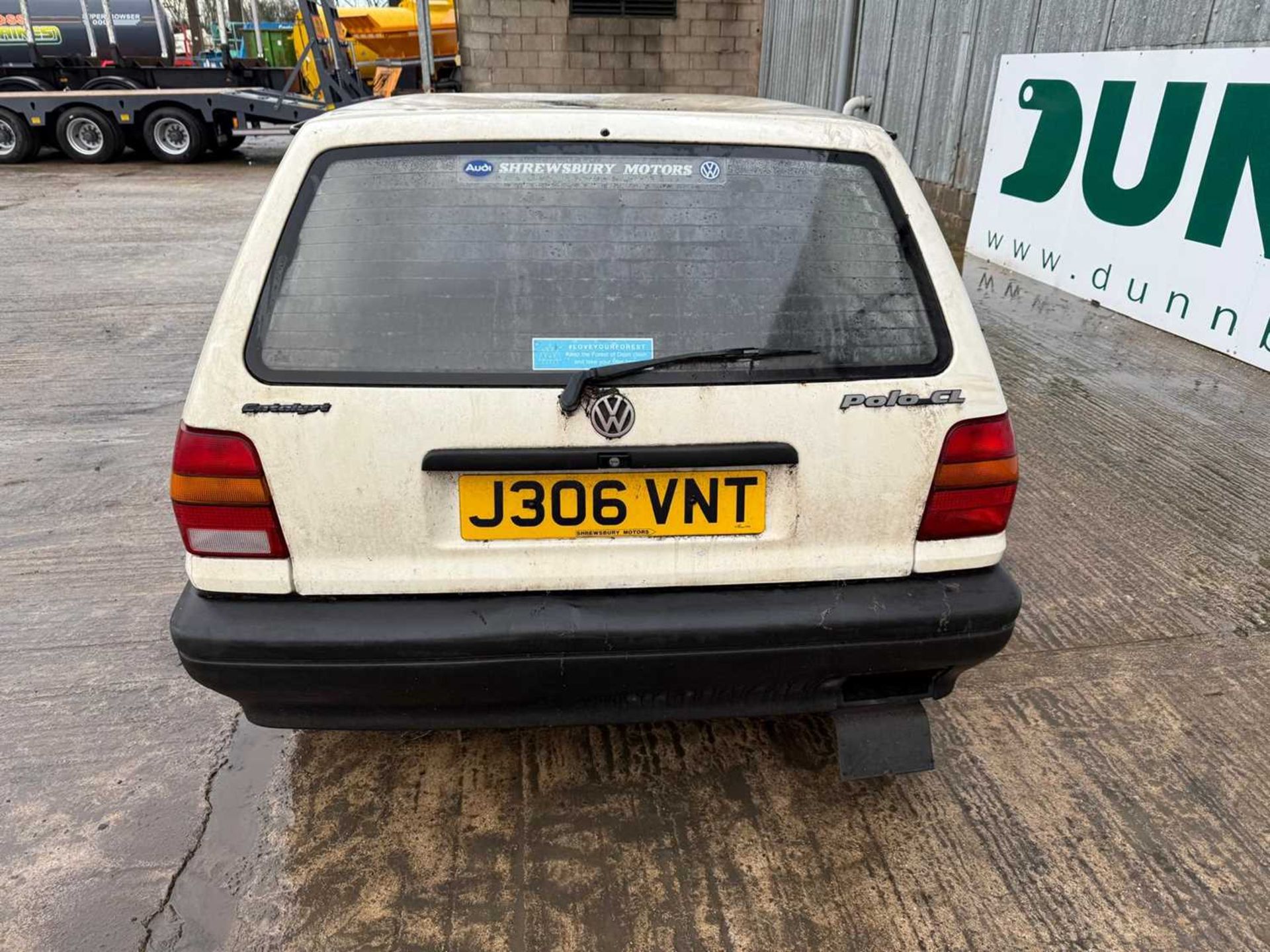 UNRESERVED - 1991 Volkswagen Polo Cl Hatchback1.3l, 4 Speed Manual - Image 4 of 18