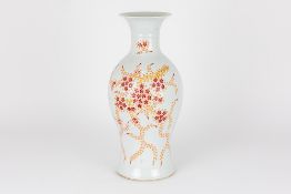 antique Chinese vase in porcelain with a polychrome blossoms decor