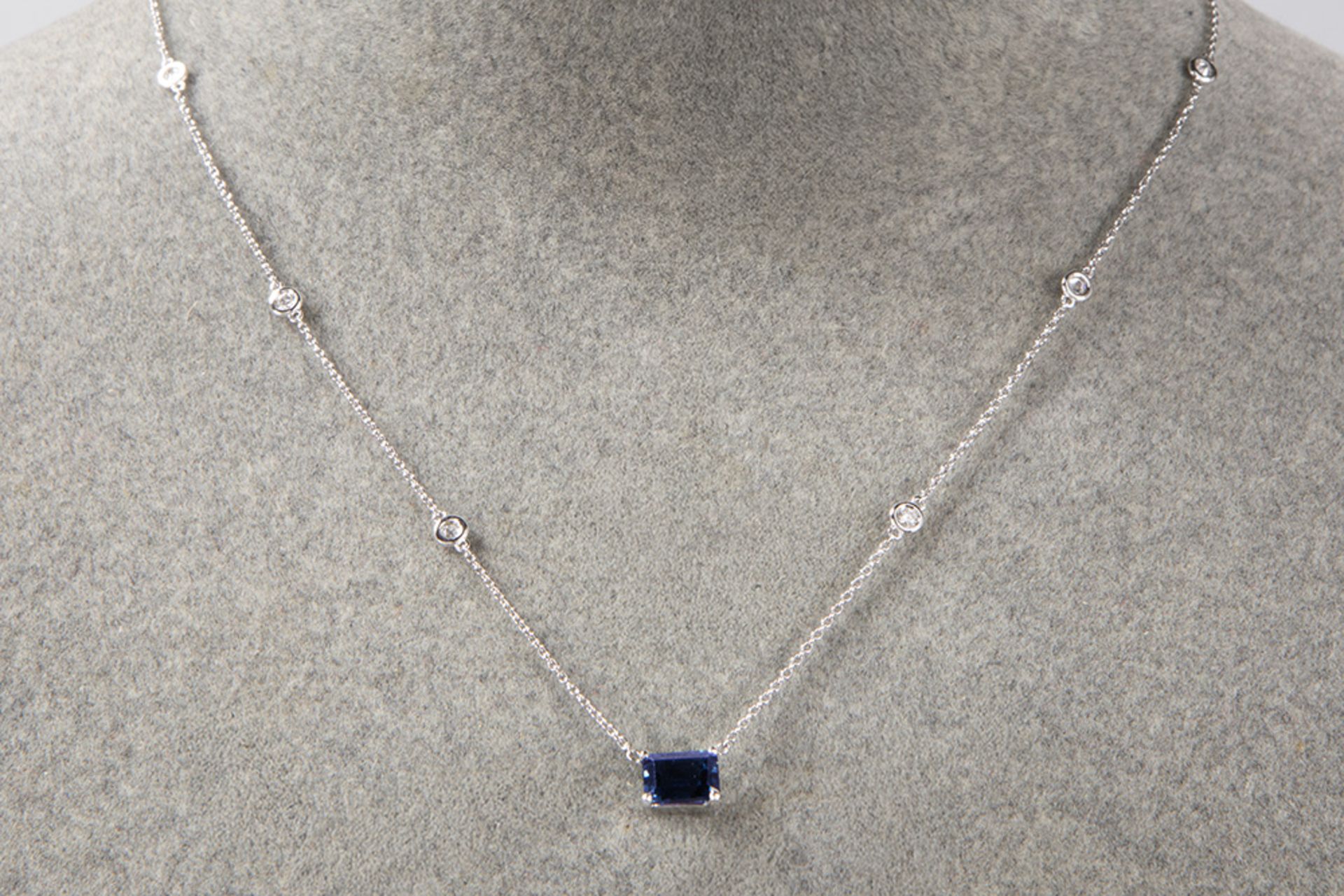 Clem Vercammen Collection necklace in white gold (18 carat) with a rare 1,44 carat  'London Blue Top - Bild 3 aus 3