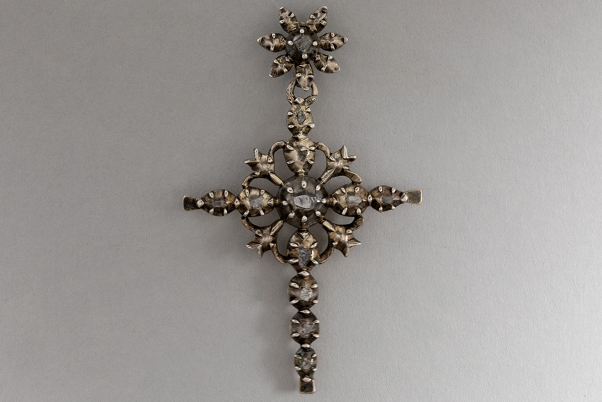 antique, presumably Flemish, cross-shaped pendant in silver and gold with rose cut diamonds