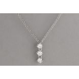 pendant in white gold (18 carat) with ca 0,40 carat of high quality brilliant cut diamonds - with a 
