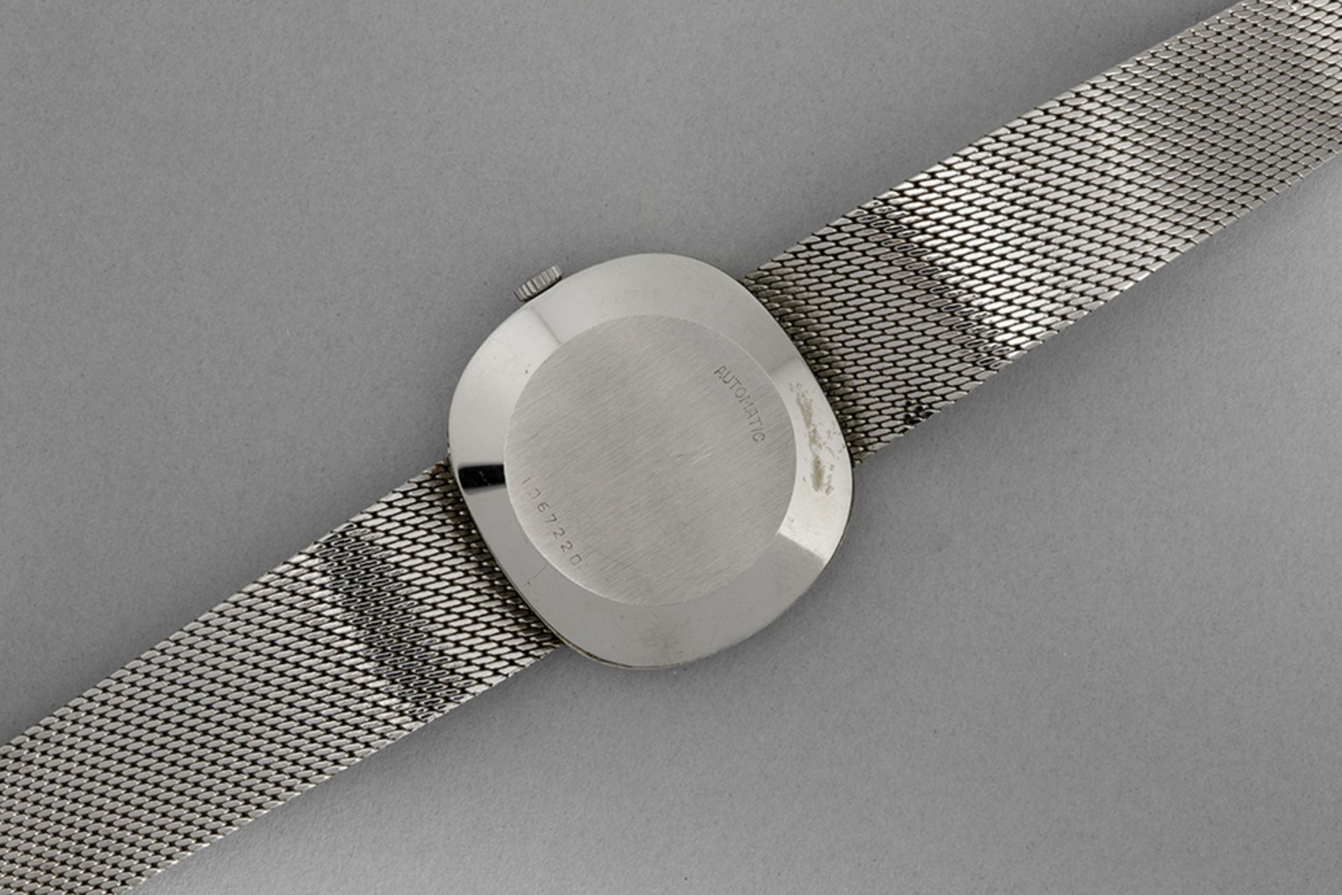 completely original Juvenia marked automatic wristwatch in steel - with its box - Bild 3 aus 4