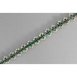 vintage bracelet in white gold (18 carat) with ca 1,50 carat of emeralds and ca 3,60 carat of brilli