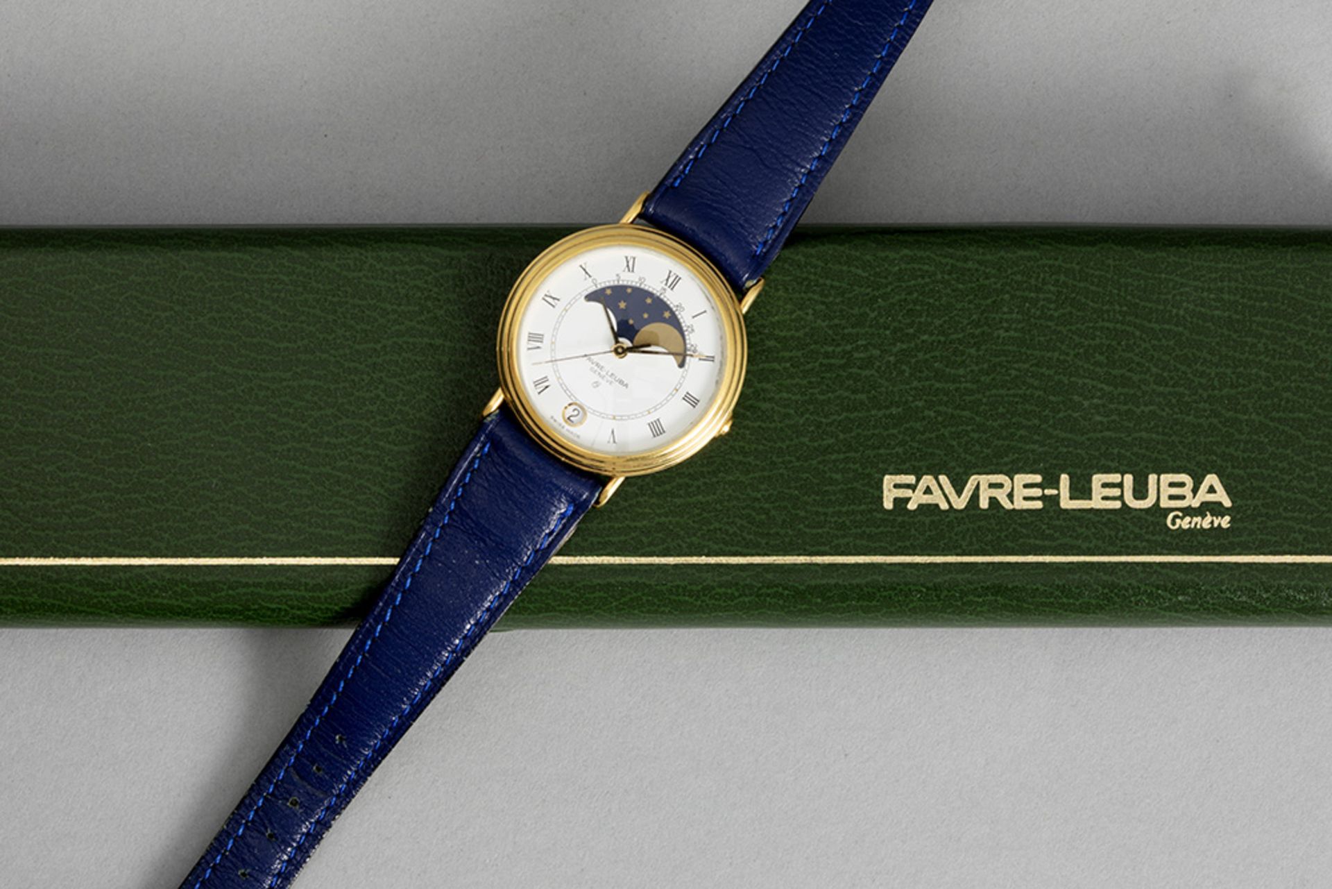 Favre-Leuba marked quartz wristwatch in gold on steel with moonphase and date - with its box - Bild 4 aus 4
