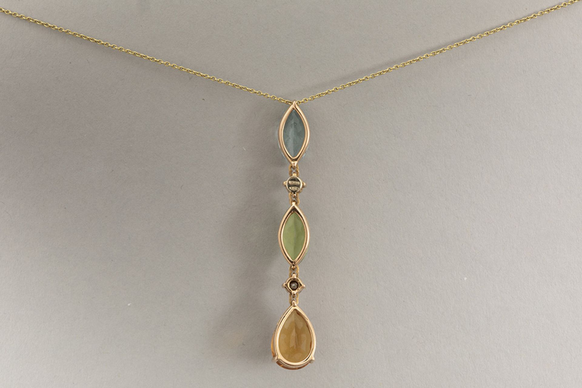 pendant in pink gold (18 carat) with a topaz, peridot and a citrine and some small high quality bril - Bild 2 aus 2