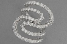 nice contemporary ring in white gold (18 carat) with at least 2,80 carat of very high quality brilli