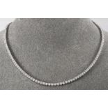 superb necklace in white gold (18 carat) with 10,30 carat of very high quality brilliant cut diamond