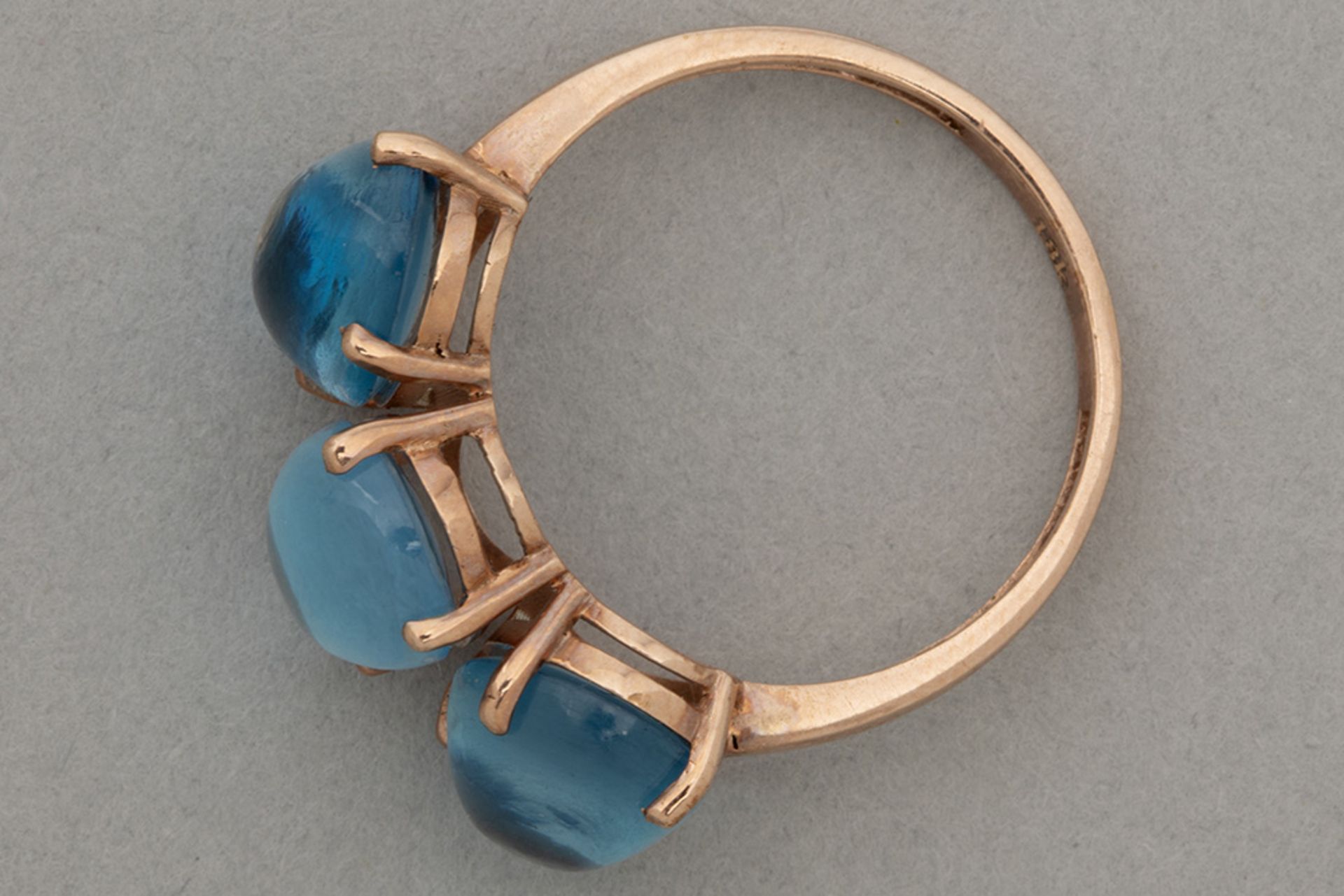 ring in pink gold (18 carat) with 9,70 carat of cabochon cut Topaz with nice color - Bild 2 aus 2