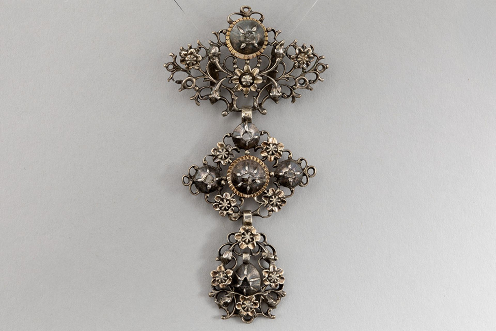 antique, presumably Flemish, pendant in silver and gold with rose cut diamonds