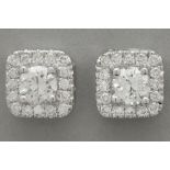 pair of earrings in white gold (18 carat) with ca 1,10 carat of very high quality brilliant cut diam