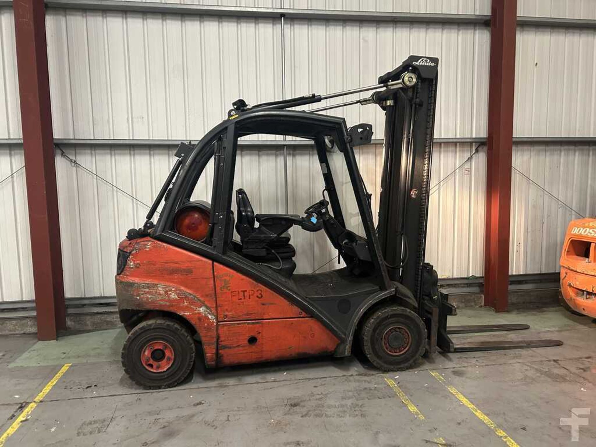 LINDE H25T LPG FORKLIFT - YEAR 2005 - Image 5 of 6