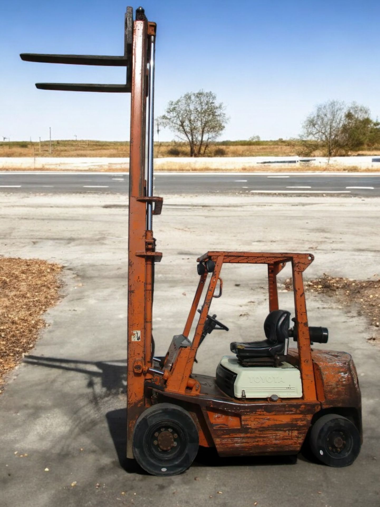 TOYOTA 4FDF25 FORKLIFT – 2.5 TON DIESEL FORKLIFT TRUCK - Image 6 of 11