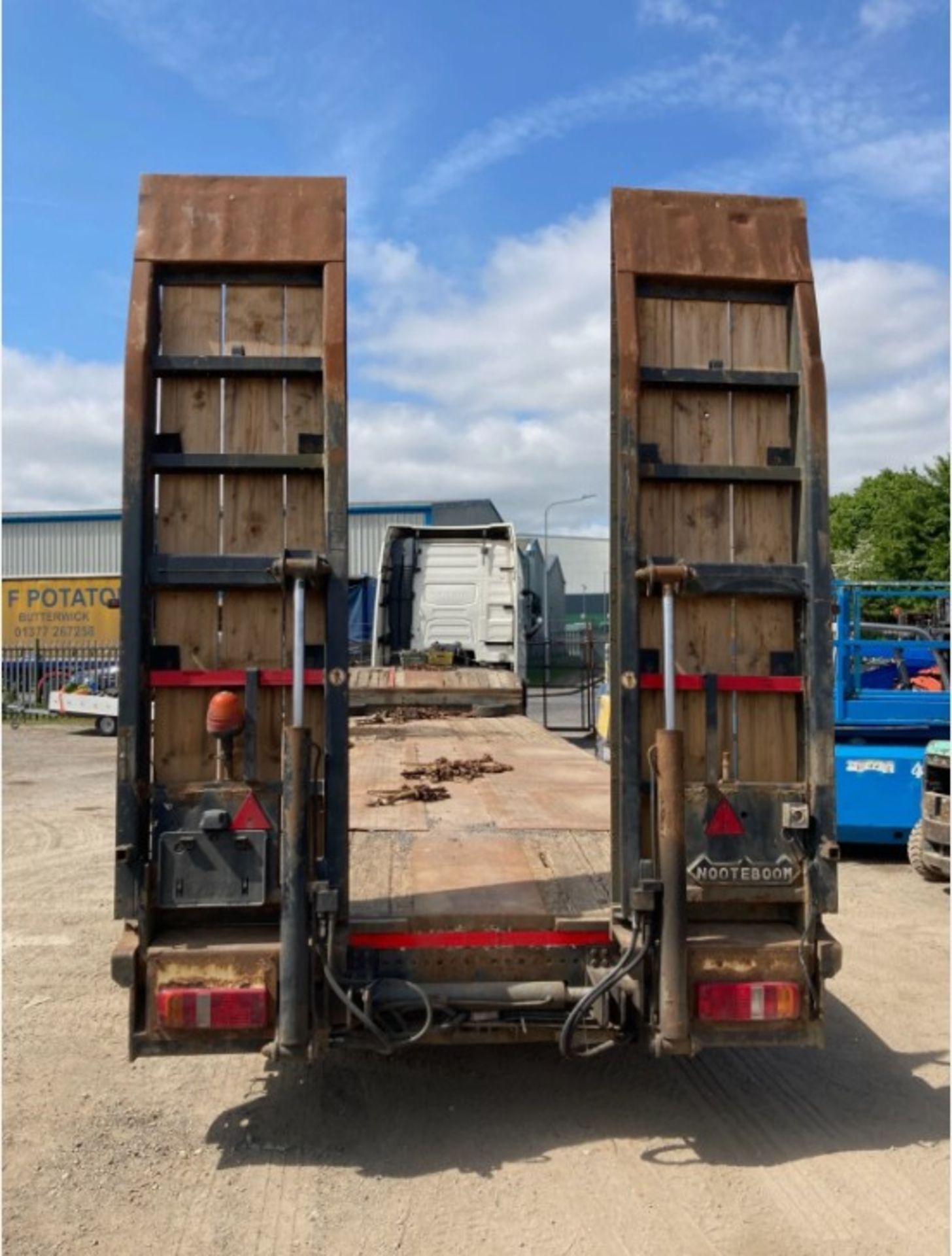 Nooteboom Low Loader Hydraulic Ramps – 3 Metres LongMake: NooteboomType ...