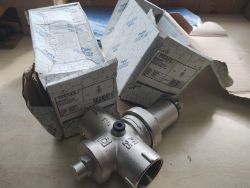 PEGLER - PRV4PT PRESSURE REDUCING VALVE FXF ISO228 - BRASS - 1½