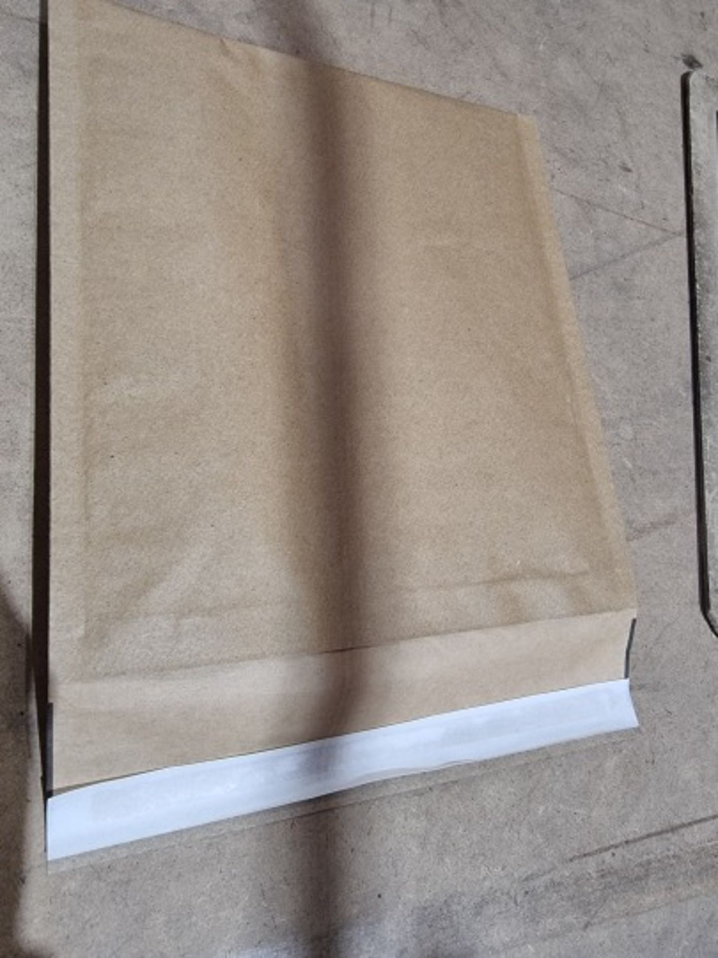 Per Box Rrp 40 boxes of PPM24Kraft Mesh Paper Padded Bags 205 x 245mm 50mm Flap ...