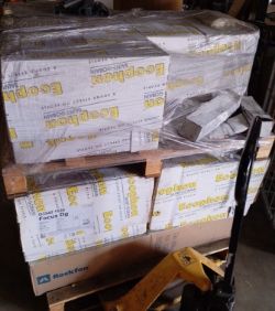 TOOLS & BUILDING RELATED PALLET CLEARANCE INCLUDING BATHS, CEILING TILES, VALVES, PIPES etc Ends -Thurs 14th August 11am