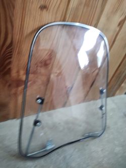 UNIVERSAL MOTORCYCLE WINDSCREEN, ADJUSTABLE AIRFLOW WINDSCREEN, WINDSHIELD SPOILER- NEW NO BOX