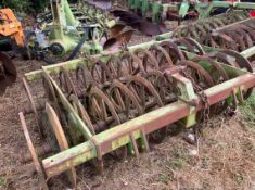 DOWDESWELL PRESS WITH HYDRAULIC PRESS ARM