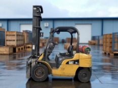 CAT LIFT TRUCKS GP30N LPG FORKLIFT