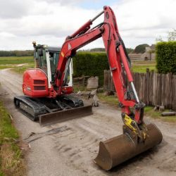 VOLVO ECR50D 5T MINI EXCAVATOR / DIGGER