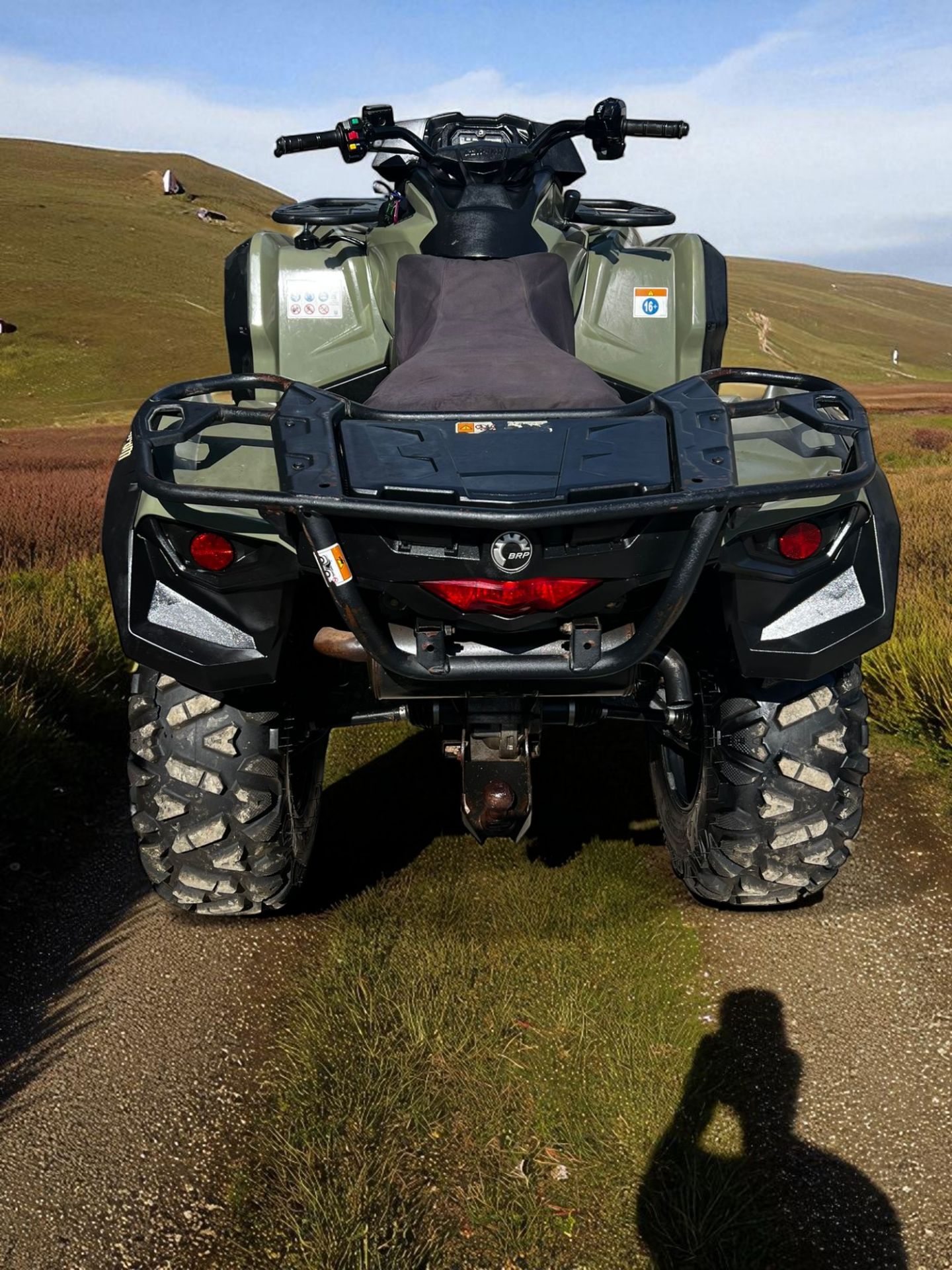 CAN AM OUTLANDER 4WD QUAD 20 PLATE AGRI REGISTERED RUNS AND DRIVES - Image 5 of 11