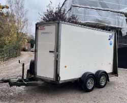 IFOR WILLIAMS BV105 BOX TRAILER WITH RAMP/BARN DOORS