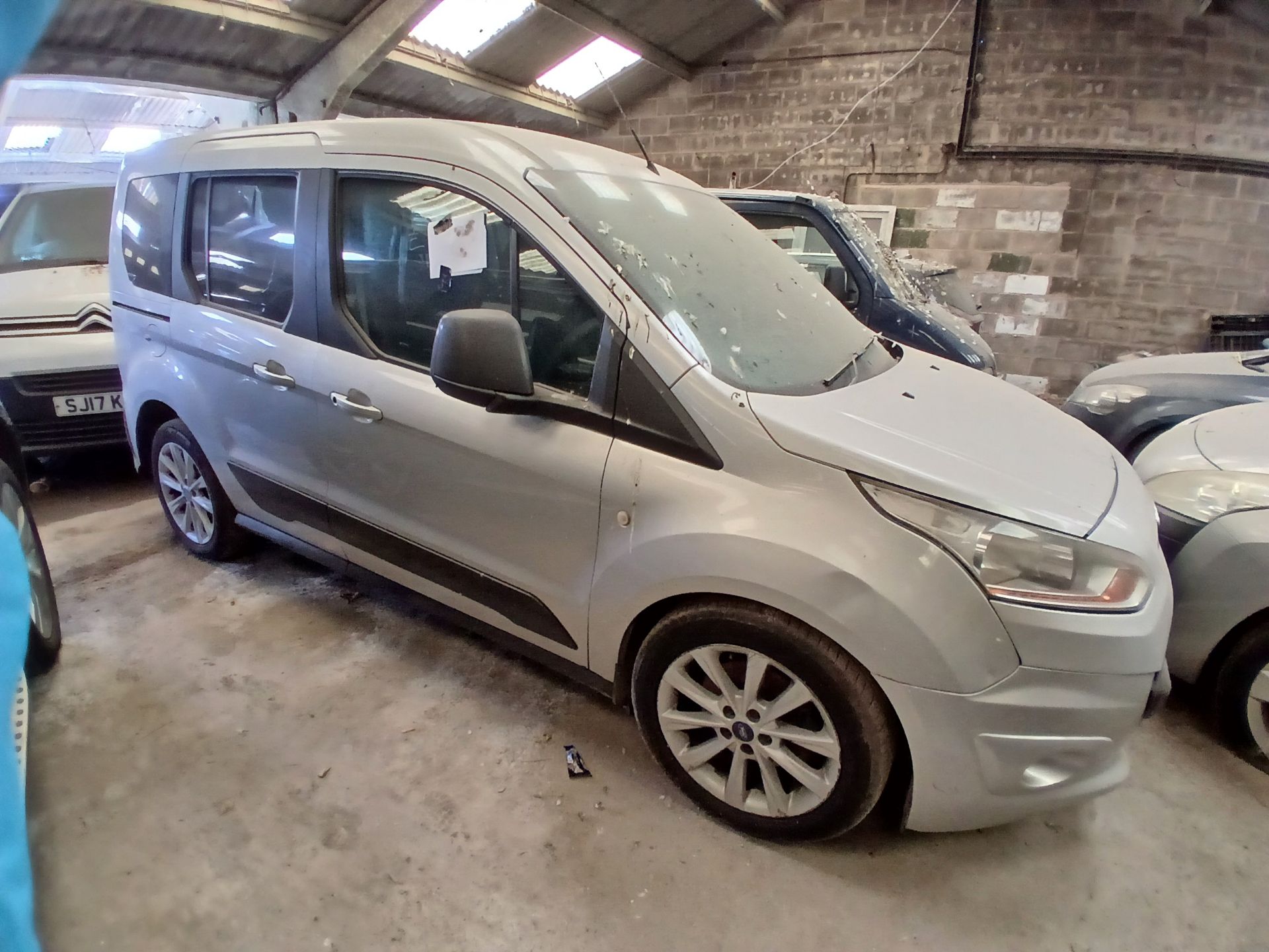 2014 FORD TOURNEO CONNECT ZETEC TDCI – 1.6 DIESEL – MANUAL >>--NO VAT ON HAMMER--<< - Image 2 of 12