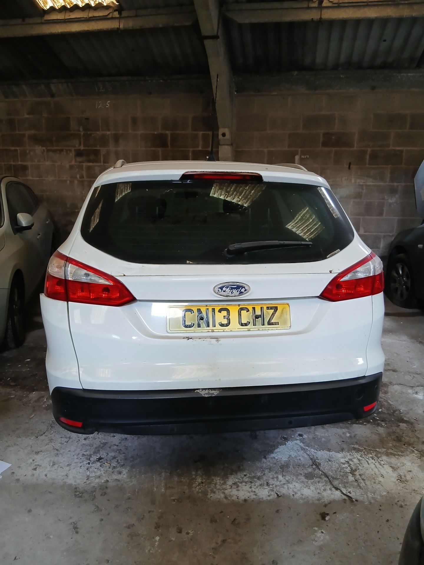 2013 FORD FOCUS EDGE TDCI 115 – 1.6 DIESEL – WHITE – MANUAL >>--NO VAT ON HAMMER--<< - Image 3 of 12