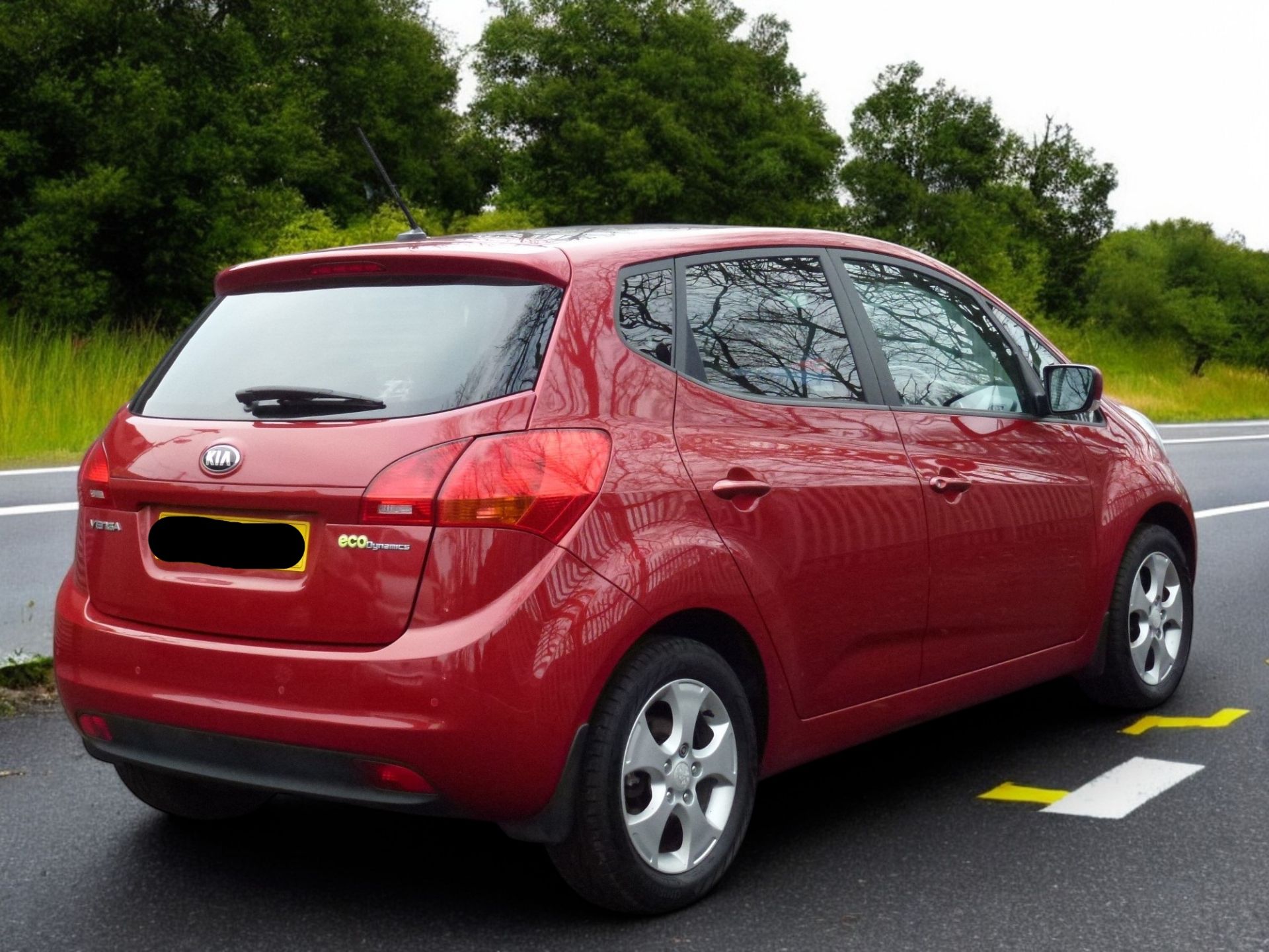 2013 KIA VENGA 3 ECODYNAMICS 1.6 PETROL MPV >>--NO VAT ON HAMMER--<< - Image 4 of 15