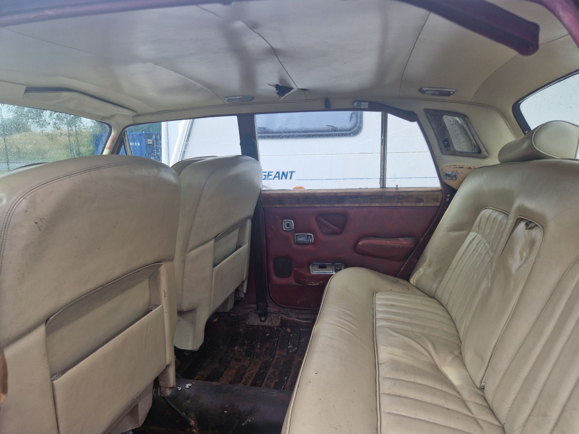 ROLLS-ROYCE SILVER SHADOW I AUTOMATIC – CLASSIC PROJECT >>--NO VAT ON HAMMER--<< - Image 15 of 15