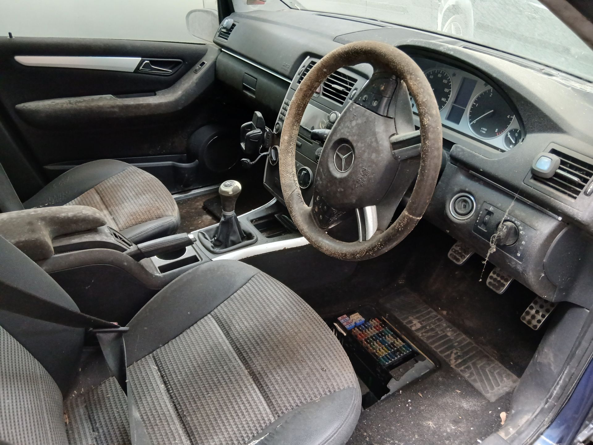 2007 MERCEDES-BENZ B180 CDI SE – 2.0 DIESEL – 5 SEATER MPV >>--NO VAT ON HAMMER--<< - Image 6 of 12