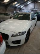 2015 JAGUAR XF R-SPORT D AUTO – 2.0 DIESEL – AUTOMATIC – WHITE >>--NO VAT ON HAMMER--<<