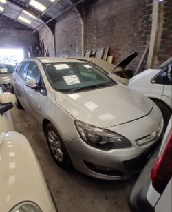 2014 VAUXHALL ASTRA DESIGN CDTI ECOFLEX S/S – ESTATE – 1248CC DIESEL >>--NO VAT ON HAMMER--<<