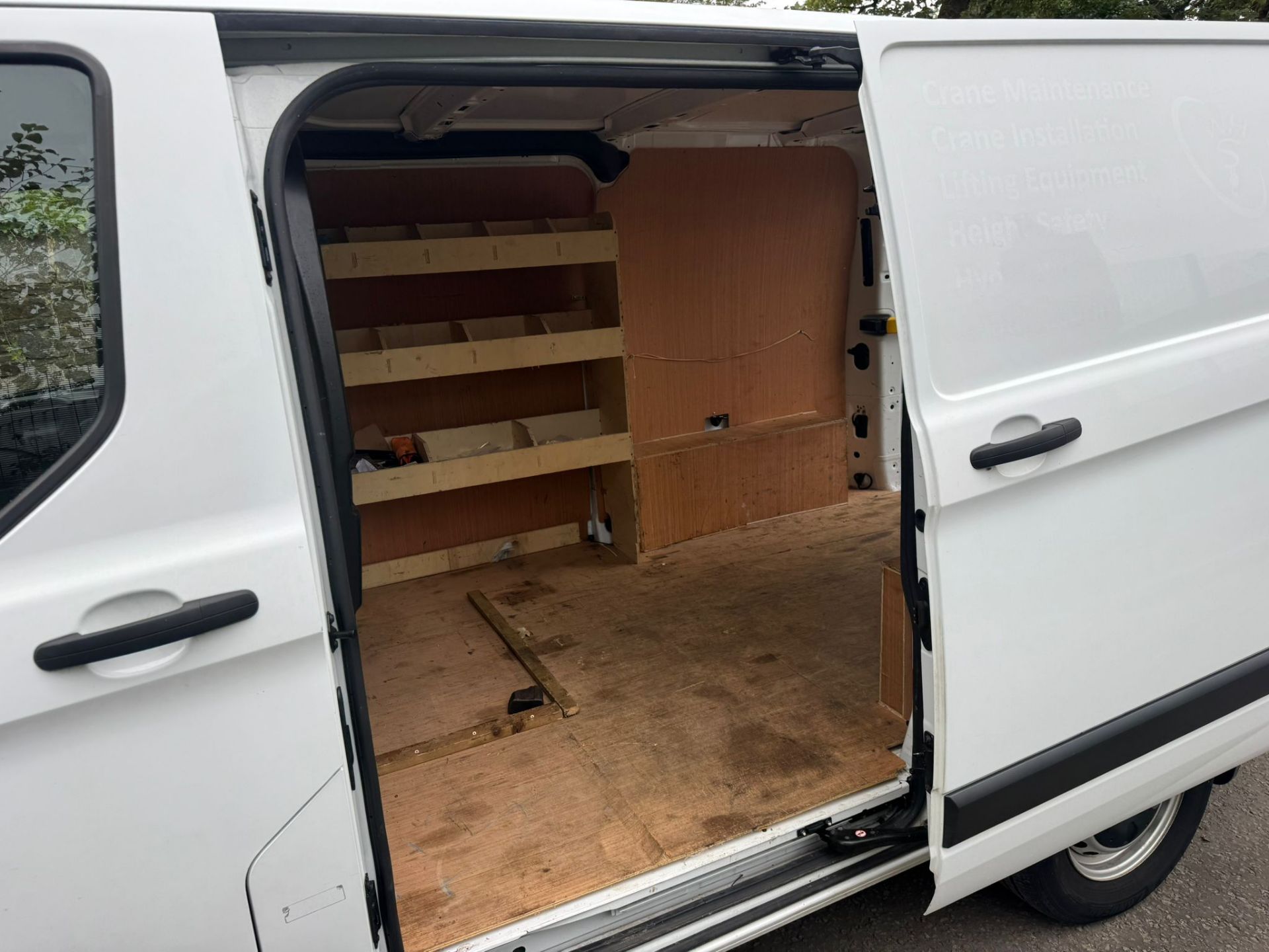 2021 FORD TRANSIT CUSTOM 300 LEADER 2.0 TDCI EURO 6 PANEL VAN – 6 SPEED MANUAL - Image 14 of 16