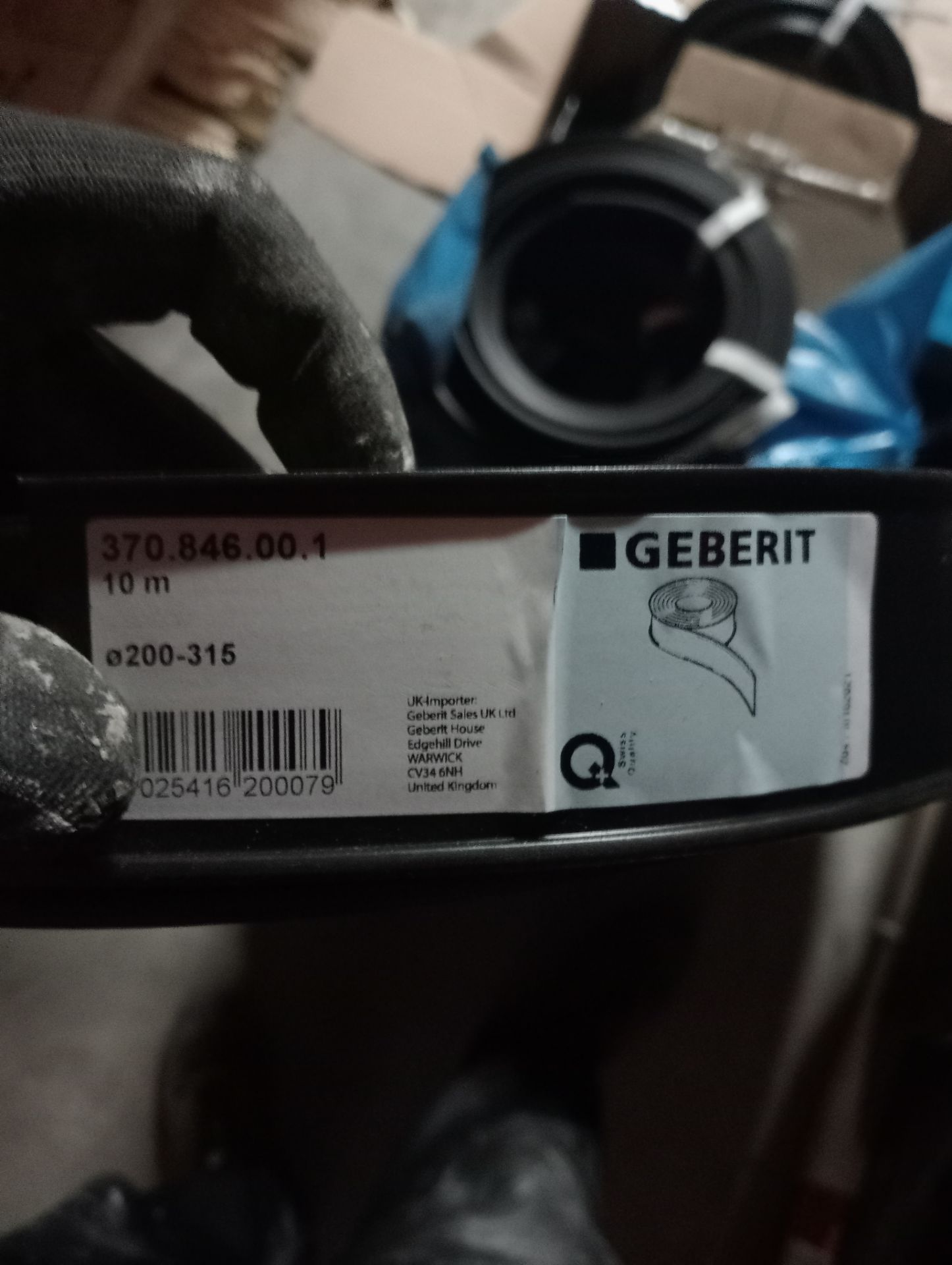 50 X GEBERIT PLASTIC INSERT STRIP FOR PIPE BRACKET - Image 3 of 5
