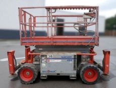2011 SKYJACK SJ6832 SCISSOR LIFT