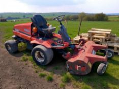 KUBOTA F2560 HYDROSTATIC LAWN MOWER