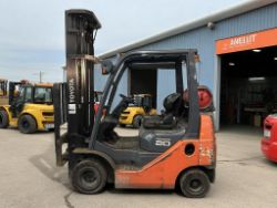 TOYOTA 02-8FGKF20 LPG FORKLIFT