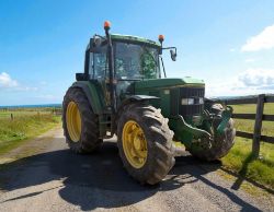 JOHN DEERE 6400 TRACTOR