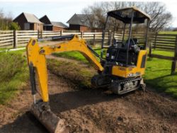 2018 JCB 15C-1 1.5T MINI EXCAVATOR / DIGGER